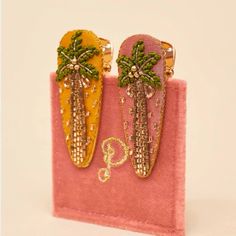 Jeweled-Palm-Tree-Hair-Clips Embroidered Hair Clips, Jewelled Hair Clips, Lily King, Mini Gift Bags, Palm Tree Design, Embroidered Leaves, Tree Design, Vintage Hollywood, Tree Designs