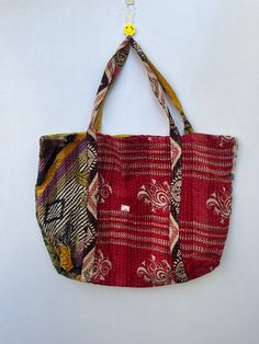 Item details :- Handmade Material :- Cotton Products Description:- Items- Cotton Printed Shoulder Bag Size- 21 X 17 Inches Belt - 24 Inches Material-Vintage Kantha Beg Work-Hand Work Wash Care-Normal Hand Wash In Cold Water Color-As Show Picture Handmade Tote Bags, Bags Vintage, Handmade Tote, Tote Bags Handmade, Cotton Gifts, Vintage Kantha, Bag Handmade, Hand Work, Purses And Handbags