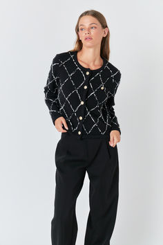 Snuggle up in style with our Diamond Pattern Knit sweater. Made from cozy knit fabric, this sweater is the perfect addition to your cold-weather wardrobe. The eye-catching diamond pattern adds a touch of elegance, while the round neckline and long sleeves with buttoned cuffs keep you warm and comfortable all day long. Versatile enough for both casual outings and formal events, this sweater is a must-have for any fashion-forward individual. Knitwear Trends, Jumpsuit Fall, Knit Loungewear, Strapless Bodycon Dress, Blouse Pants, Tweed Dress, Cozy Knit, Geek Chic, Leather Dresses