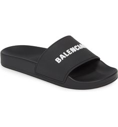 Balenciaga Heels, Balenciaga Race Runner, Shoes Balenciaga, Logo Sport, Balenciaga Women, Metallic Sneakers, Balenciaga Logo, Suede Chelsea Boots, Balenciaga Black