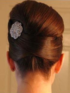 Bridesmaid Hairstyles : Prom Updos For Medium Length Hair | Updos for ... Wedding Hairstyles Bridesmaid, Updos For Medium Length Hair, Short Hair Updo, Fashion Decor, Kitchen Trends, Wedding Hair And Makeup