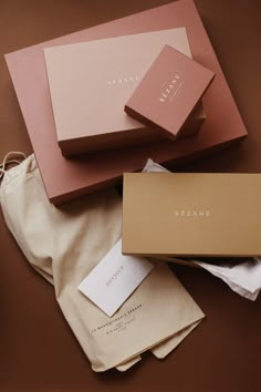 Custom packaging Jewelry Packaging Design, Packaging Ideas Business, Clothing Packaging, Branding Design Packaging, Small Business Packaging, Box Packaging Design, Packaging Labels Design, Luxury Packaging, Creative Packaging Design