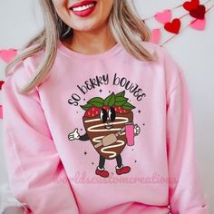 So Berry Boujee Chocolate Covered Strawberry Crewneck Sweatshirt.. Can Make In A Variety Of Sizes And Colors. Sweatshirts Are Unisex Sizing. Prefer A Different Style (Long Sleeve, Short Sleeve Etc) Please Dm Or Comment To Discuss. #Boujee #Strawberry #Chocolate #Cute #Vday Sweet Red Crew Neck Top, Sweet Expression, Mens Outerwear Fashion, Strawberry Shirt, Chocolate Covered Strawberry, Cute Valentines Day Gifts, Strawberry Chocolate, V Day, Cozy Night