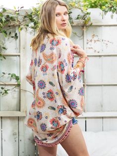 I'm such a huge fan of paisley! Paisley and Jacobean print with a tassel border and cocoon fit! Amazing colors and the print is perfect! onesize American Flag Kimono, Yellow Kimono, Paisley Kimono, Summer Outfit Beach, Summer Sweater, Black Kimono, Summer Beach Outfit, Summer Sweaters, Boho Kimono