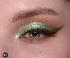 Green Eyeshadow Looks Natural, Green Eyeshadow Looks Blue Eyes, Tiana Eye Makeup, Natural Glam Prom Makeup Green Eyes, Tinkerbell Sweet 16 Dress, Tinker Bell Halloween Makeup, Eyeshadow With Green Dress, Sage Eyeshadow Looks, Tiana Princess And The Frog Makeup