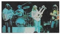 Eagles / On Stage-Don Felder Playing Twin-Neck Guitar (1977)