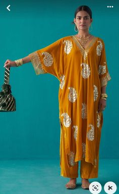 Kaftan Styles For Ladies, Velvet Palazzo, Mustard Fabric, Velvet Dress Designs, Designer Saree Blouse Patterns, Fashion Tops Blouse