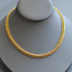 Gold Plain Necklace, Plain Chain Designs Gold, Antique Choker Designs Gold, Short Chains Gold, Plain Gold Necklace Designs, Thushi Necklace Gold, Short Necklace Designs Gold, Gold Short Necklace Designs