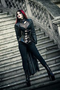 Gotic Gothic Looks, Goth Look, Gothic Models, Victorian Goth, Gothic Clothes, Gothic Metal