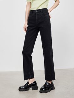 MO&Co. Women's Straight Frayed Cotton Jeans Features : - High waist- Slip pocket design- White edge of trousersCode : MBB3JENT20Length of size M is 89cmBlack : Model is 176cm tall and wearing a size M MATERIALS & CARE : Material : 99.1% Cotton 0.9% SpandexMachine wash under 30℃ Do not bleach, hang to dry Do not tumble dry, iron at low temperature Do not dry clean, do not expose to the sun The reverse side is washed in a mesh bag, do not soak Tips : 1. The leather tag part should not be ironed or Leather Tag, Cotton Jeans, Mesh Bag, Pocket Design, Workout Pants, Flare Jeans, Black Jeans, High Waist, Pants For Women