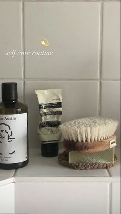 Bathroom Shelf, Healthy Lifestyle Inspiration, روتين العناية بالبشرة, Dry Brushing, Self Care Routine, Me Time, Take Care Of Yourself, Beauty Care, Skincare Products