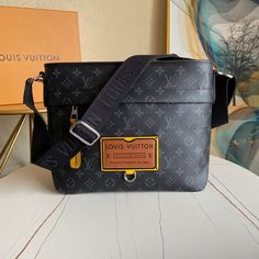 PRODUCT��DETAILS Includes Shipping bags, dustbag sleeper, care manual, booklet, tag. Designer Handbags Louis Vuitton, Limited Edition Bag, Top Handbags, Lv Handbags, Sierra Leone, Lv Bag, New Bag, Louis Vuitton Handbags, Luxury Handbags