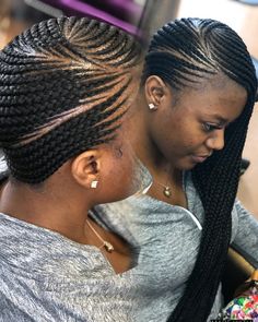 Royal Braid Lounge💜👑 on Instagram: “Designed inspired by @theenewwave 🥰🥰ROYAL BRAID LOUNGE😍😍 click link in bio for pricing and booking. -----------#braids #atlbraider #braids…” Lounge Hairstyles, Shuku Hairstyle, Scalp Braids, Goddess Braids Hairstyles