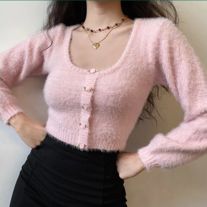 Pull Rose, Long Sleeve Knitted Cardigan, Looks Party, Floral Cardigan, Cropped Cardigan, Look Chic, Aesthetic Outfits, Long Sleeve Knit, Aesthetic Clothes