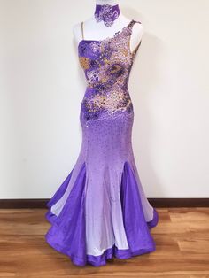 Amethyst Purple Fitted Dress For Ballroom, Fitted Purple Dance Dress, Fitted Purple Dress For Dance, Ballroom Dance Outfits, Standard Dance Dress, Ballroom Standard Dress, Ombre Lace, Purple Prom Dress, Full Body Suit