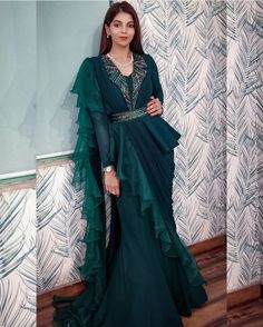 Drape Dresses Indo Western Gown, Pakistani Bridal Dresses Online, New Dress Collection, Long Blouse Designs, Western Dresses For Women, Saree Wearing Styles, Trendy Outfits Indian, Designer Patterns, Latest Dress Design