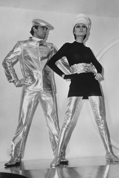 60s Futurism, 60s France, 60s Space Age, Synthwave Fashion, 1960s Space Age, Rudi Gernreich, Space Age Fashion, Futurism Fashion, Fashion 60s