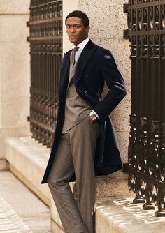 Ralph Lauren Menswear 2022, Lightweight Architecture, English Suit, Mens Tailoring, Suit Overcoat, Ralph Lauren Purple Label Men, Dapper Outfit, Purple Label, Ralph Lauren Purple Label