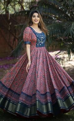 One Piece Dress Design, Simple Frocks, Anarkali Dress Pattern