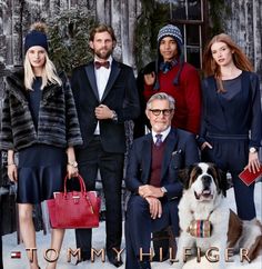 Ralph Lauren Family Photoshoot, Dark Red Suit, Italy Outfits Men, Rosé Suit, Mother Daughter Poses, Winter Family Photos, Steet Style, Prep Style, Italy Outfits