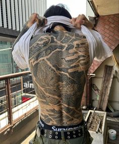 cr to owners Back Tattoos For Guys Full, Back Tattoos Men, Japanese Chest Tattoo, Traditional Chest Tattoo, Tattoo Espalda, Ink Tattoo Design, Japanese Back Tattoo, Red Tattoo Ideas, Red Ink Tattoo