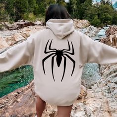 Spiderman Hoodie, Spiderman Outfit, Cool Shirts For Men, Spiderman Shirt, Custom Shoes Diy, Marvel Clothes, Dad Son, Aesthetic Shirts, Cute Jackets