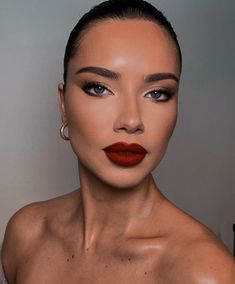 Bridal Red Lip Makeup, Marry Photoshoot, Skincare Favorites, Nye Makeup, Red Carpet Makeup, Maquillage On Fleek, Natural Glam Makeup