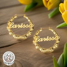 🌟💫 Step up your style game with our Personalized Bamboo Name Earrings! Customizable with your unique name or a special word, these earrings are more than just accessories; they're a statement of who you are. 🌿✨ 🌱 Material Magic: Crafted with an iron alloy bamboo hoop, these earrings offer a choice between sterling silver and brass for the nameplate. Choose the one that matches your style! 🌟 📏 Size Variety: Available in a range of sizes from 35MM to 100MM, and with a thickness of 4.5MM, you Name Earrings, Bamboo Frame, Special Words, Unique Names, Craft Lovers, Great Birthday Gifts, Earrings Sterling Silver, Jewelry Earrings Studs, Statement Jewelry