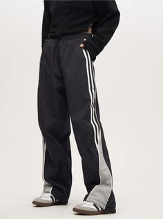 77F7GHT Nylon Track Pants Nylon Track Pants, Striped Sweatpants, Hoodie Cardigan, Red Pants, Loose Pants, Shine On, Type Of Pants, Side Stripe, Body Size