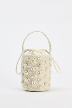 BEADED HANDBAG - white | ZARA United States Mini Bucket Bags, Mini Bucket, Beaded Handbag, Tshirt Skirt, Timeless Accessories, Pretty Jewellery, New Bag, Chain Strap, Sales Gifts