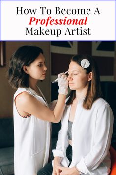 How to become a professional makeup artist without prior experience? Check these 11+ tips and tricks and get your career started ASAP! Makeup Artist Bag