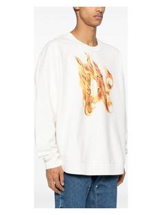 Get ready to upgrade your wardrobe with this effortlessly stylish flamed cotton sweatshirt. Crafted from luxuriously soft cotton in a timeless white hue, this relaxed jersey-textured sweatshirt features a drop-shoulder, crew neckline, and long sleeves finished off with ribbed cuffs. The standout flaming logo print designed from founder Francesco Ragazzi’s arresting photo shoot featuring burning palm trees adds a unique touch to this low-key luxury piece. Crafted from luxurious soft cotton Timele Angels Logo, Mini Logos, Oversized Crewneck, Monogram Prints, Palm Angels, Print Sweatshirt, Brushed Cotton, Printed Sweatshirts, Womens Backpack