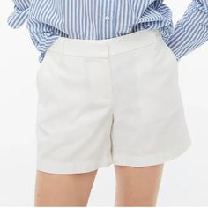 J Crew Women's 5" Classic Chino Short Size 16 Item H1453 White New With Tags. White Short Length Formal Bottoms, Classic White Shorts For Spring, Formal Shorts For Summer, Classic White Spring Shorts, Classic Formal Shorts For Spring, Formal Classic Shorts For Spring, Formal Summer Shorts, Classic Formal Shorts For Summer, Classic Formal Summer Shorts