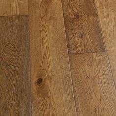 an image of wood flooring that looks like it has been cleaned and is ready to be used