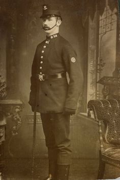 Victorian Policeman, Victorian Police, Victorian Prison, London 1800, Victorian Era Aesthetic, Victorian Things, 1880 Fashion, Prison Outfit, Police Costume