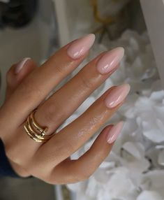 Engagement Nails Brown Skin, Classy Nude Nails Almond, Bubble Bath Almond Nails, Nails Gel Almond, Pink Nails Manicure, Almond Nails Christmas, Gel Almond Nails, Nails Baby Pink, All Nails