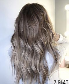 Brown Hair Foilyage, Ash Brown Balayage Light Blonde, Short Ash Brown Hair, Brown To Silver Ombre, Mushroom Blonde Highlights, Dark Blonde Ombre Hair, Ashy Brown Hair With Highlights, Ashy Brunette Balayage, Cold Brown Hair