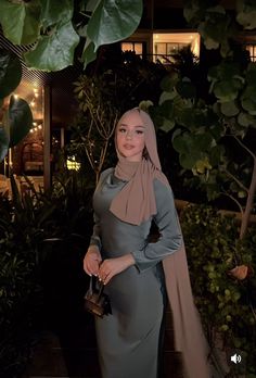 Modest Birthday Outfit, Elegant Silk Dresses, Hijabi Fashion Casual, Muslim Women Fashion