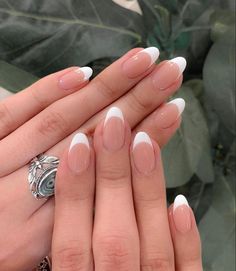 Celeb Nails, Rounded Acrylic Nails, Paznokcie Hello Kitty, White Tip Nails, Kutek Disney, Long Almond, Formal Nails, French Tip Acrylic Nails, Casual Nails