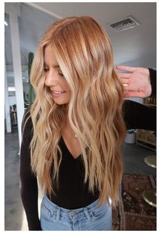 Fun Things To Do With Blonde Hair, Medium Balayage, Balayage Copper, Balayage Honey, Aesthetic Blonde, Copper Balayage