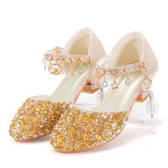 Spring Party Dance Shoes With Round Toe, Closed Toe Wedding Shoes For Party Season, Piano Performance, Minnie Mouse Birthday Cakes, Dress Up Shoes, Girl Walk, Everyday Clothes, Girls Dress Shoes, Cinderella Shoes