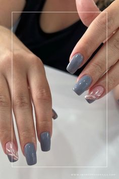 grey winter nails designs Grey And Pink Gel Nail Designs, Autumn Grey Nails, Elegant Gray Nails, Slate Blue Nails Design, Grey Blue Nails Designs, Grey And White Nail Designs, Blue Grey Nails Design, Grayish Blue Nails, Bluish Gray Nails