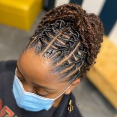 Dreads Updo for Women Short Dread Hairstyles For Women Black, Dreadlocks Hairstyles For Ladies, Loc Tips, Locs Inspiration, Dreads Short Hair, Lock Styles, Short Dreadlocks Styles