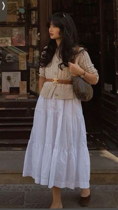 White Tiered Skirt Outfit Aesthetic, White Flowy Skirt Dress, Feminine Style, White Relaxed Feminine Maxi Skirt, Bohemian White Midi Skirt, Bohemian Midi-length Flowy Maxi Skirt, Modest Outfit Ideas, Estilo Boho Chic, Corporate Outfits, Stylish Dress Book