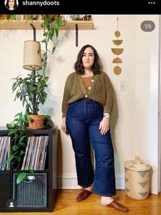 Babaa Cardigan, Motivate Myself, Postpartum Fashion, Ilana Kohn, At Home Outfits, Boho Inspo, Irish Moss, Doing My Best, Chubby Fashion