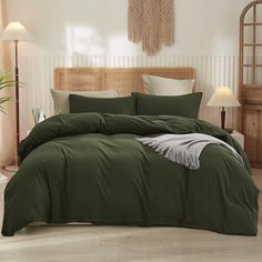 PRICES MAY VARY. ◣High Quality◥ This army green comforter is covered by cotton, so this comforter is very soft, comfortable, yet durable. Filled with whole-piece superior microfiber to make every corner of the quilt warm. ◣3Pcs Comforter Sets Queen◥ 1 x queen comforter (90" x 90") + 2 x standard pillowcases (20" x 26"). ◣Boasts Dreamy Hues & A Cozy Vibe◥ Warmly subtle colors on velvety smooth fabric welcome you to lounge or sleep blissfully. Healthy, safe dyes are used in every product. This sol Dark Green Bedding, Olive Green Bedding, Green Comforter Sets, Bedding Comforter Sets, Full Size Comforter, Green Comforter, Colorful Comforter, King Size Comforters, Fall Bedding