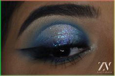 Click the link For Tutorial 🦋 Navy Blue Homecoming Makeup, Makeup Ideas Blue Eyeshadow, Sliver Makeup, Blue Prom Makeup, Navy Eye Makeup, Blue Spotlight, Sweet 16 Makeup, Halo Eyeshadow, Halo Eye Makeup