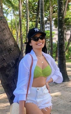 Ootd For Beach Style, Tropical Vacation Outfits Beach, Rosarito Mexico Outfit, Beach Festival Outfit Summer, Beach Outfits Women Aesthetic, Beach Ootd Summer Outfits, Beach Outfit 2023, Pool Party Fits, Cancun Outfits