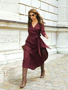 Purple Wrap Dress, Modern Sewing Patterns, Beauty Dress, Burda Style, Sewing Clothes, Sewing Dresses, A Dress