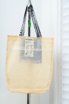 Classic Tote – Pon The Store Fabric Packaging Bag, Recycle Bag Design, New York High Line, Design Market, Pack Light, Recycle Bag, Recycled Projects, Cork Fabric, Bag Design